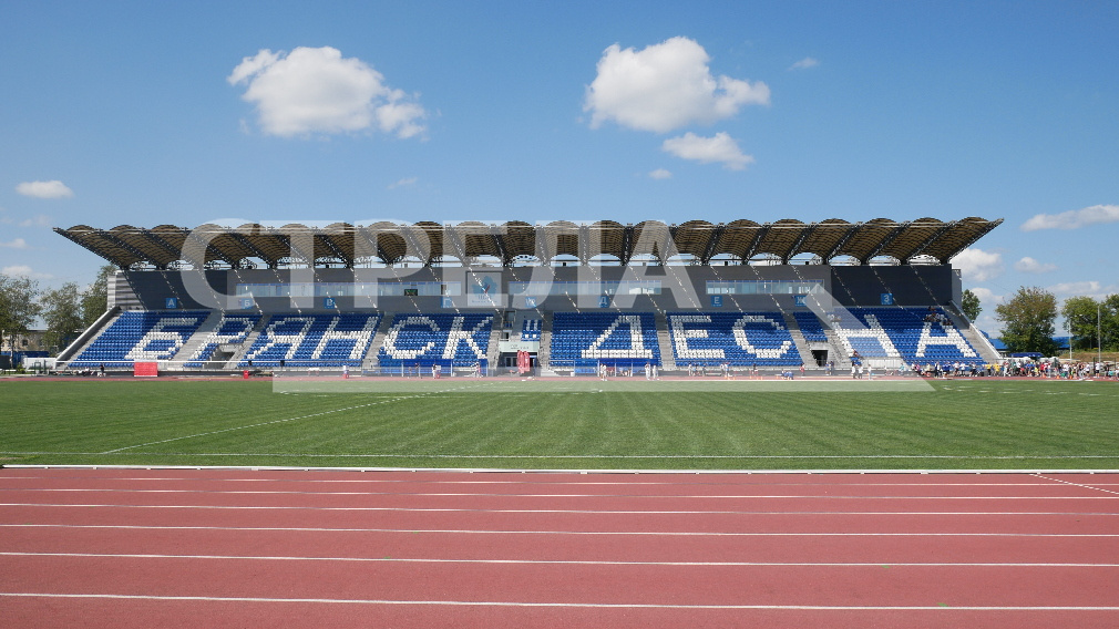 В Брянской области продолжается обновление дорог, ведущих к спортивным объектам