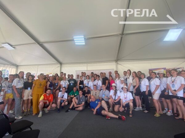 Участники Международного лагеря «Дружба» встретились с чемпионами по видам спорта