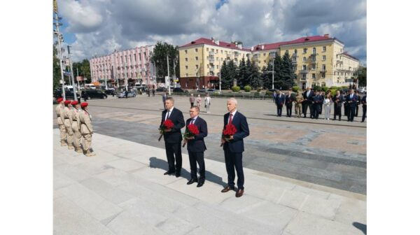 В Брянск прибыл полпред президента в УрФО Владимир Якушев