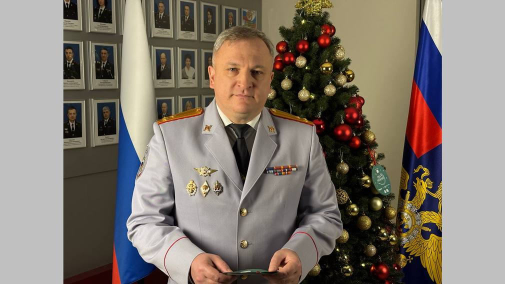 Брянское УМВД присоединилось к Всероссийской акции «Елка желаний»