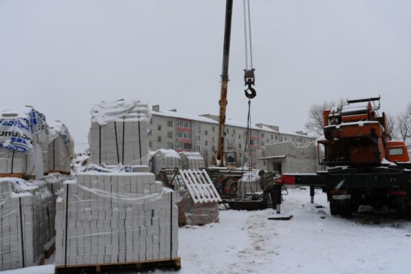 В брянском Стародубе строят дома для детей-сирот и молодых специалистов