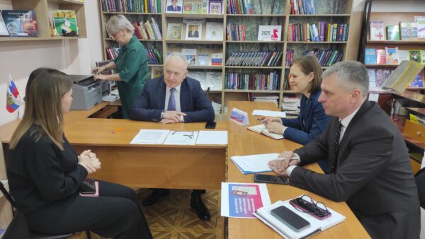 В Трубчевске состоялся личный прием граждан, который провел уполномоченный по правам человека в Брянской области, Вячеслав Тулупов