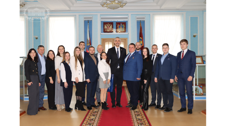 Представители Молодëжного парламента Брянщины встретились с коллегой из Курска