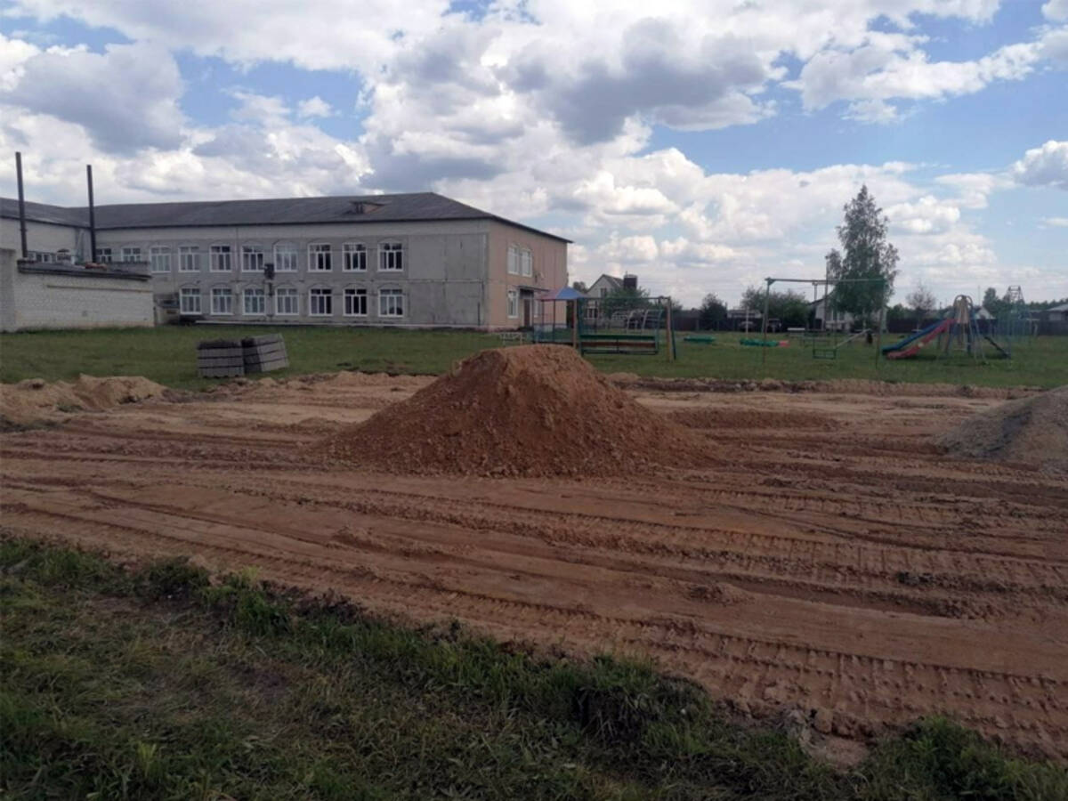 Спортплощадку ГТО начали строить в Клетнянском районе