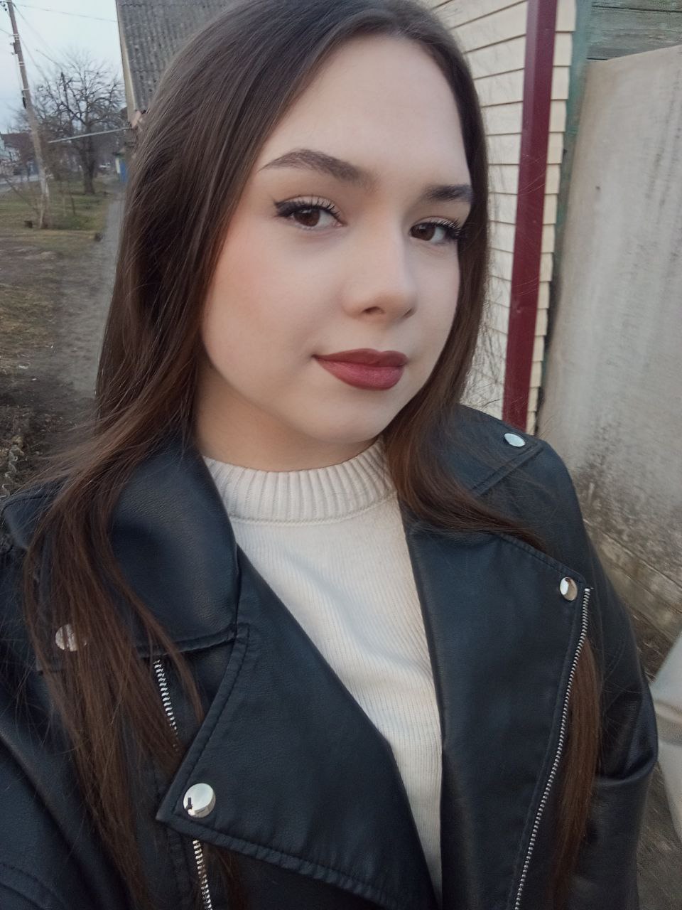 О грустном и о мечтах говорят выпускники Климовских школ