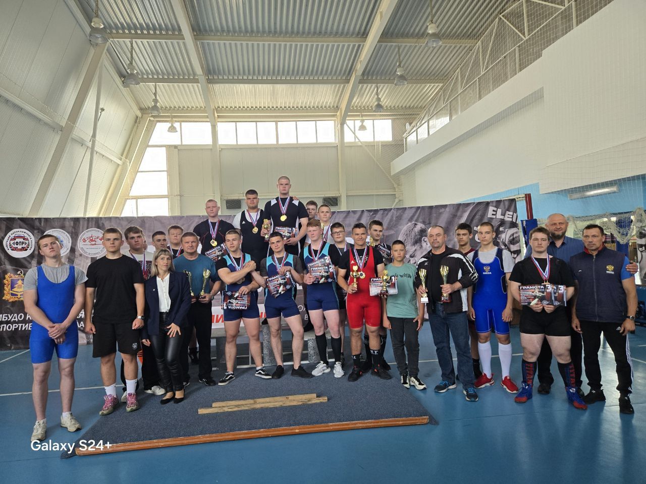 Молодые спортсмены Климовской спортшколы привезли победу из Новозыбкова