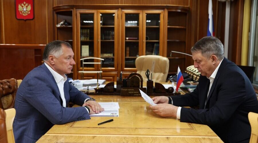 Губернатор Александр Богомаз встретился с зампредседателя правительства Маратом Хуснуллиным