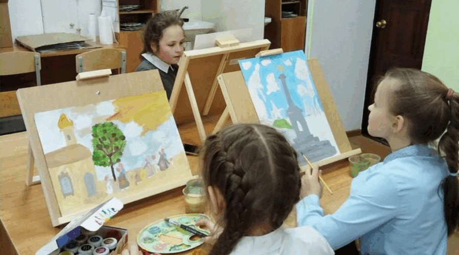 Для Глинищевской ДШИ купили новые музыкальные инструменты и оборудование
