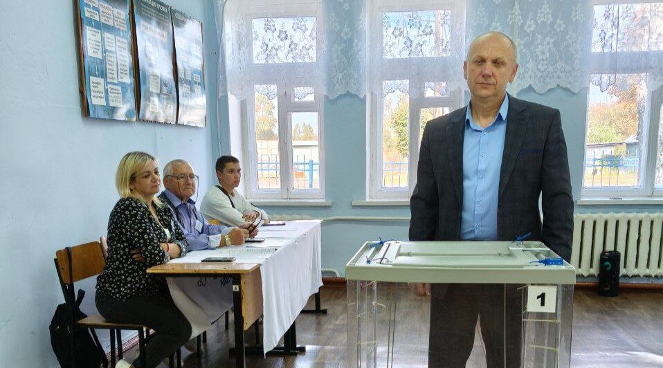 Глава пгт Климово Геннадий Баранов сделал свой выбор