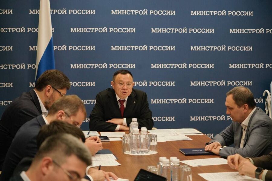 Губернатор принял участие в совещании по подготовке отопительного сезона в приграничных регионах
