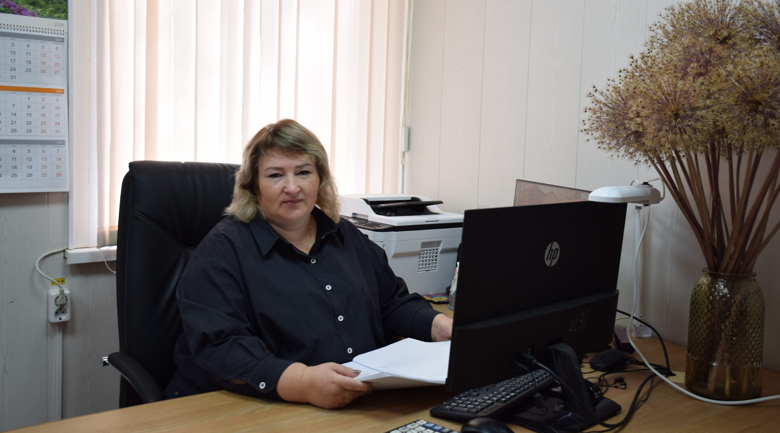 Елена Кравченко работает в сердце учёта сельхозпредприятия