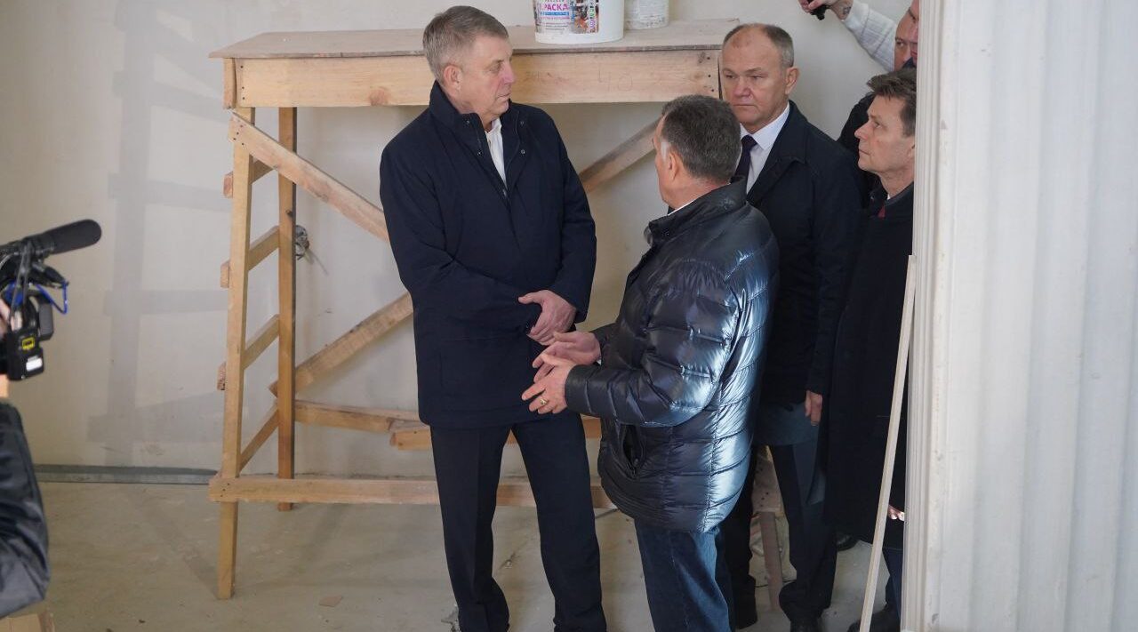 Рабочее совещание на объекте филиала Сеченовского университета провёл губернатор