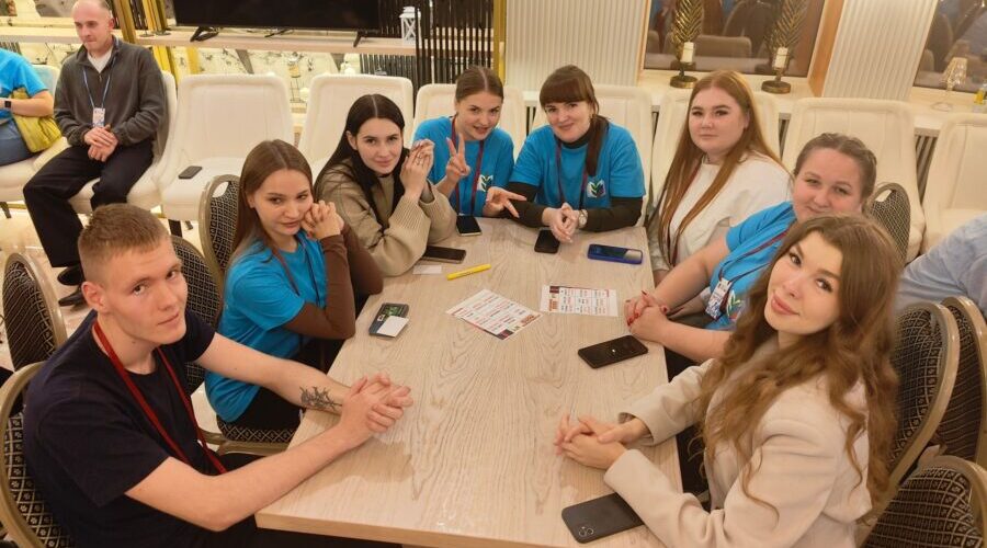 Климовские учителя приняли участие в областной  школе молодых педагогов