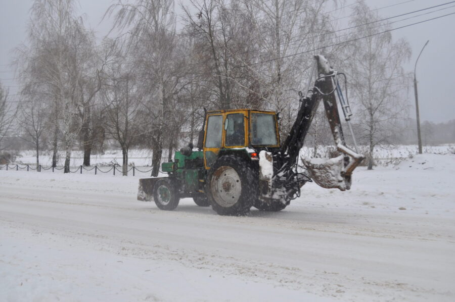 В Климовском районе дорожники и коммунальщики готовы к зиме