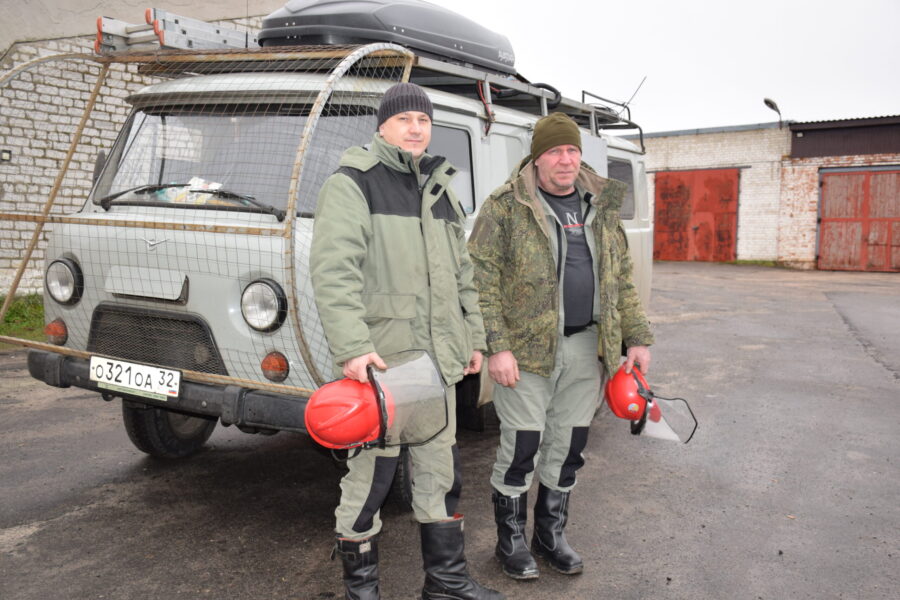 Бригады климовчан восстанавливают сети у границы