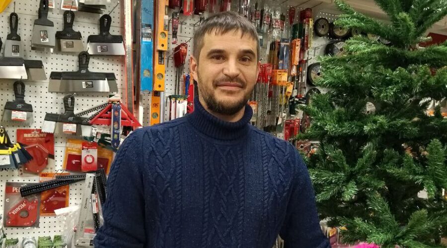 Максим Сиволапов пожелал землякам мира и здоровья