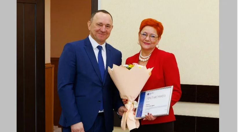 Сотрудники «Брянскэнерго» и «Брянскэлектро» получили награды в День энергетика