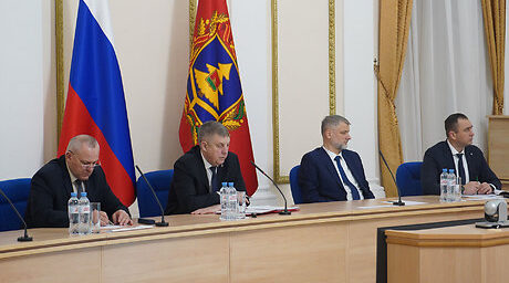 В Правительстве области обсудили реализацию национального проекта «Кадры»