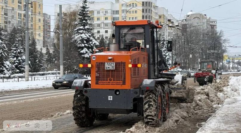 В Брянской области к уборке снега привлечены 355 единиц техники