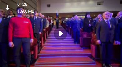 Губернатор Александр Богомаз вручил награды следователям и ветеранам Следственного комитета