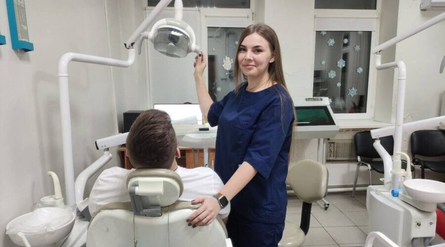 В Клетнянский район по программе «Земский доктор» вернулась молодой стоматолог