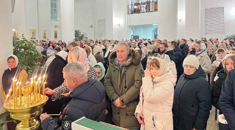 От всей души поздравляю вас с Рождеством Христовым!