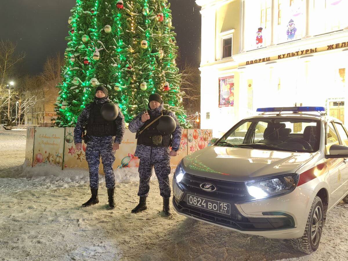 Брянские росгвардейцы обеспечили спокойную встречу Нового года