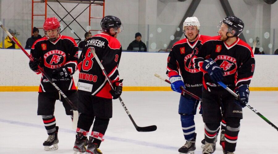 Турнир климовского района по хоккею с шайбой «Крещенский лёд» был ярким