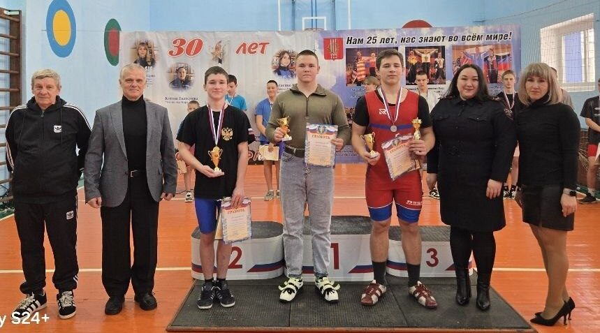 Климовский пауэрлифтинг подвел итоги