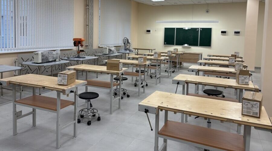 В 166 школ региона в 2025 году поступило новое оборудование для оснащения кабинетов ОБЗР и труда