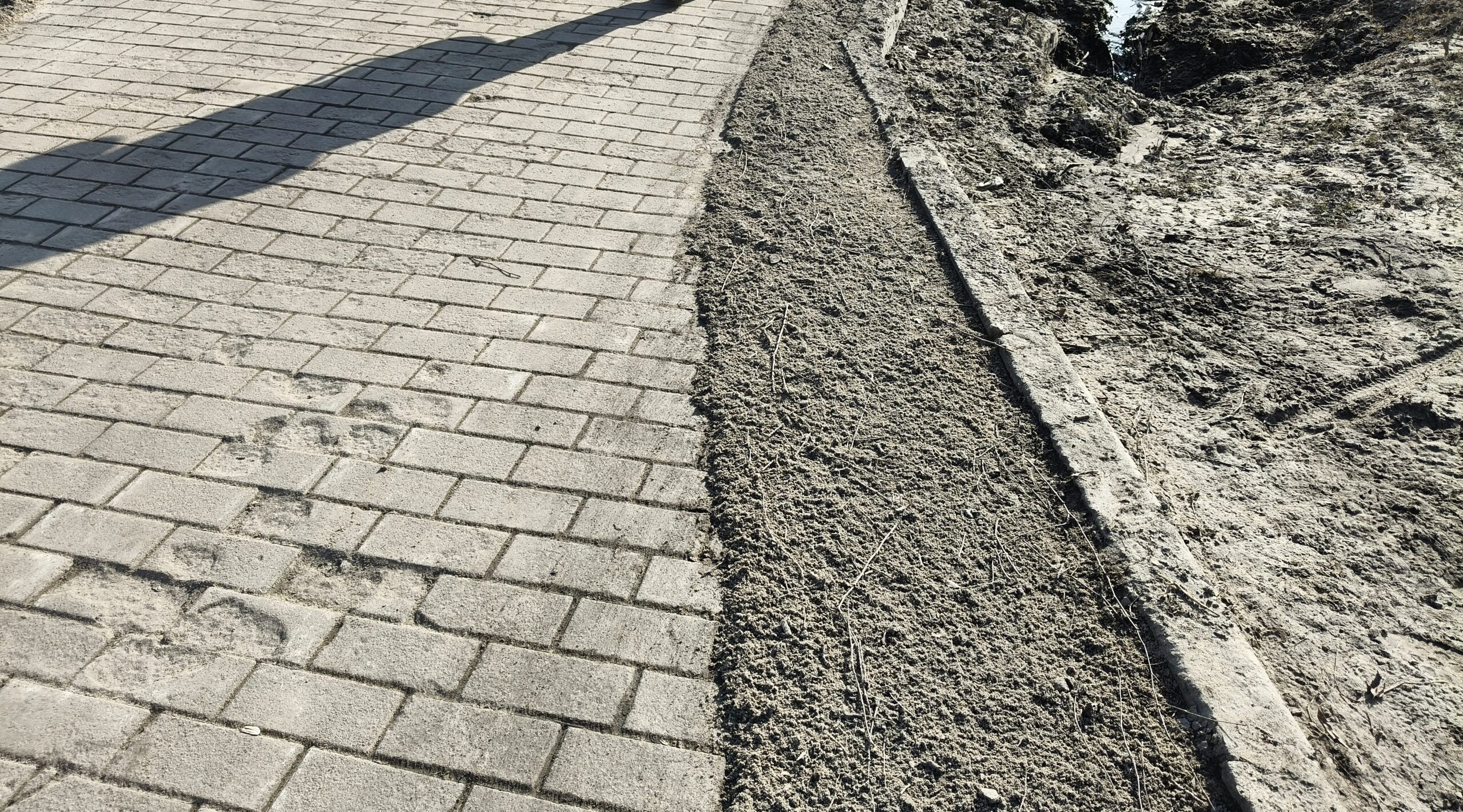 В поселке Климово стартовал ямочный ремонт дорог