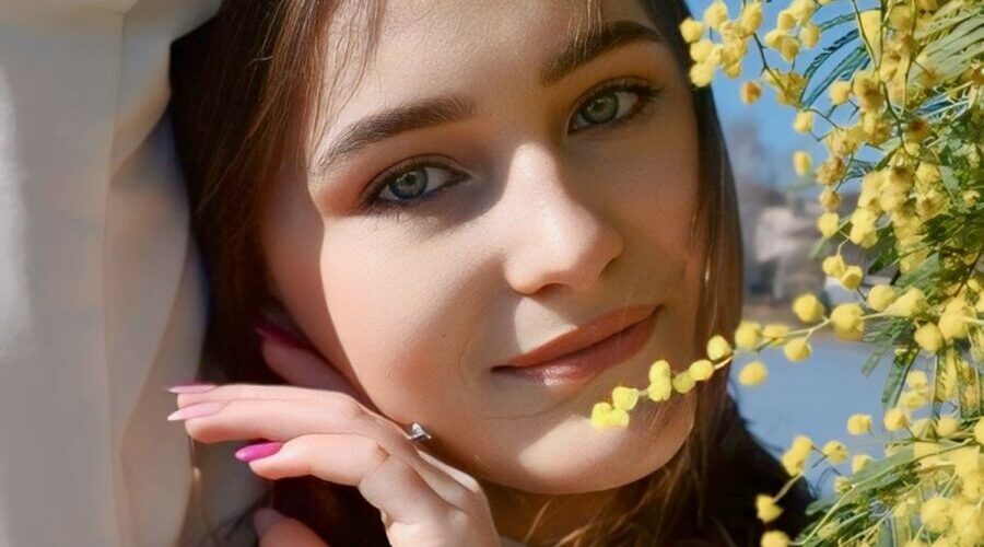 Юлия Лазаренко поделилась своим взглядом  на праздник и женское счастье