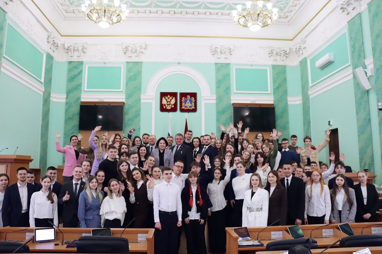 Начал работу Молодежный парламент