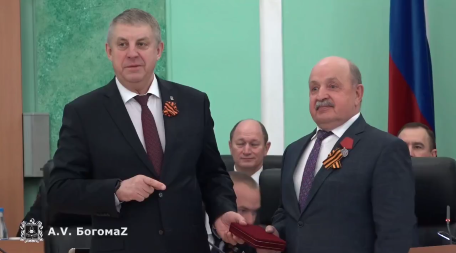 Двух брянцев наградили медалями ордена «За заслуги перед Отечеством» II степени