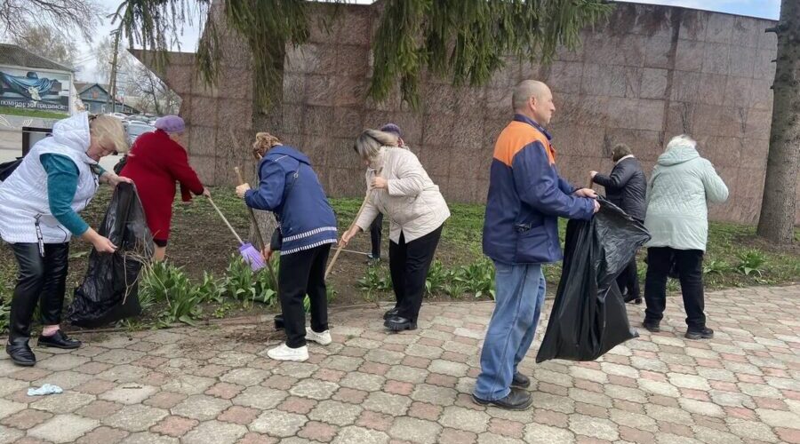 В Стародубском округе состоялся очередной субботник