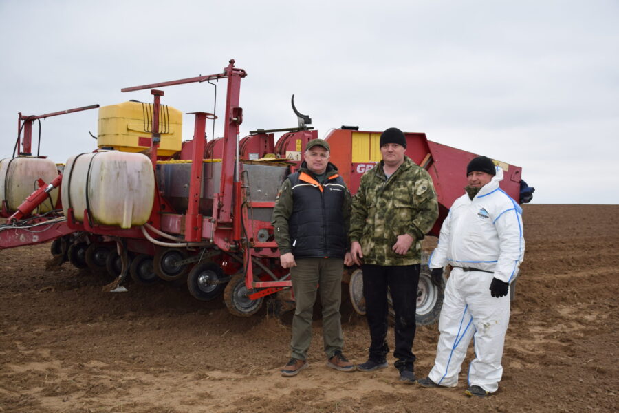 В Климовской Картофельной Компании приступили к посадке картофеля