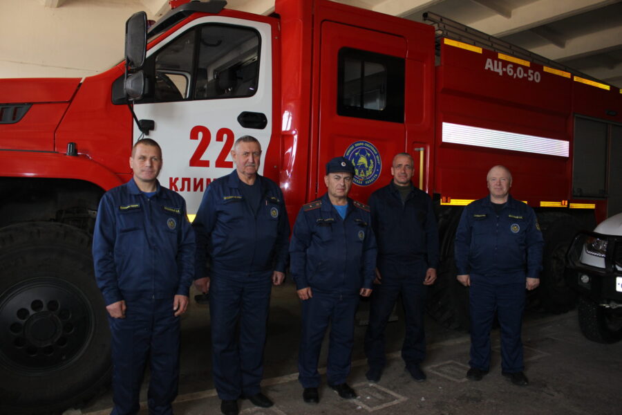 Климовчане приходят в пожарную охрану по зову сердца