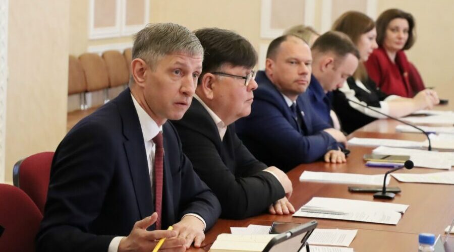 В Брянской областной Думе обсуждали важные социальные вопросы