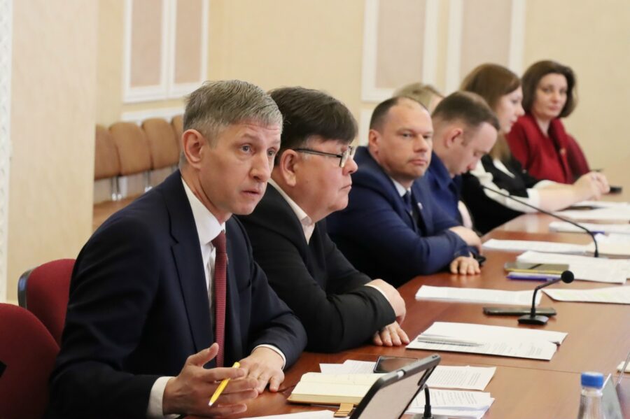 В Брянской областной Думе обсуждали важные социальные вопросы