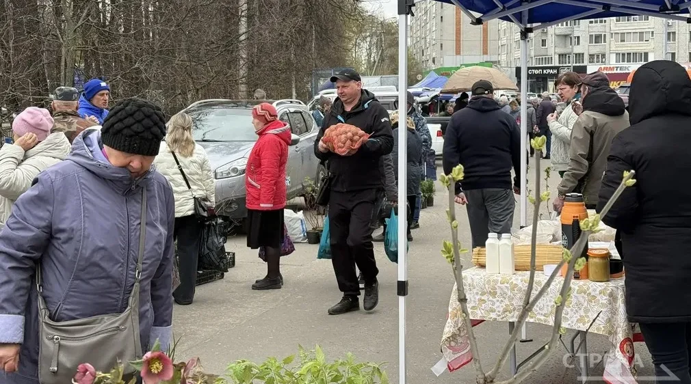 На ярмарке выходного дня в Брянске было многолюдно