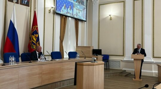 В Брянске прошло совещание по завершению весенне-полевых работ в Брянской области