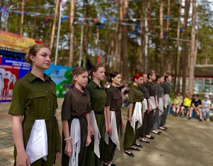Более двухсот ребят Брянской области примут участие в профильных сменах труда и отдыха