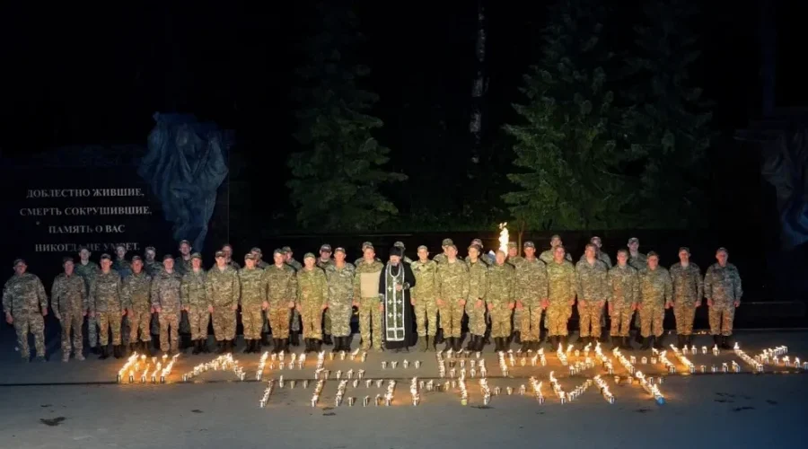 Бойцы «БАРС-Брянск» провели акцию в День памяти и скорби