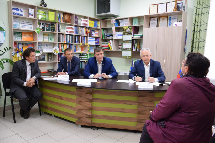Вячеслав Тулупов провёл приём климовчан