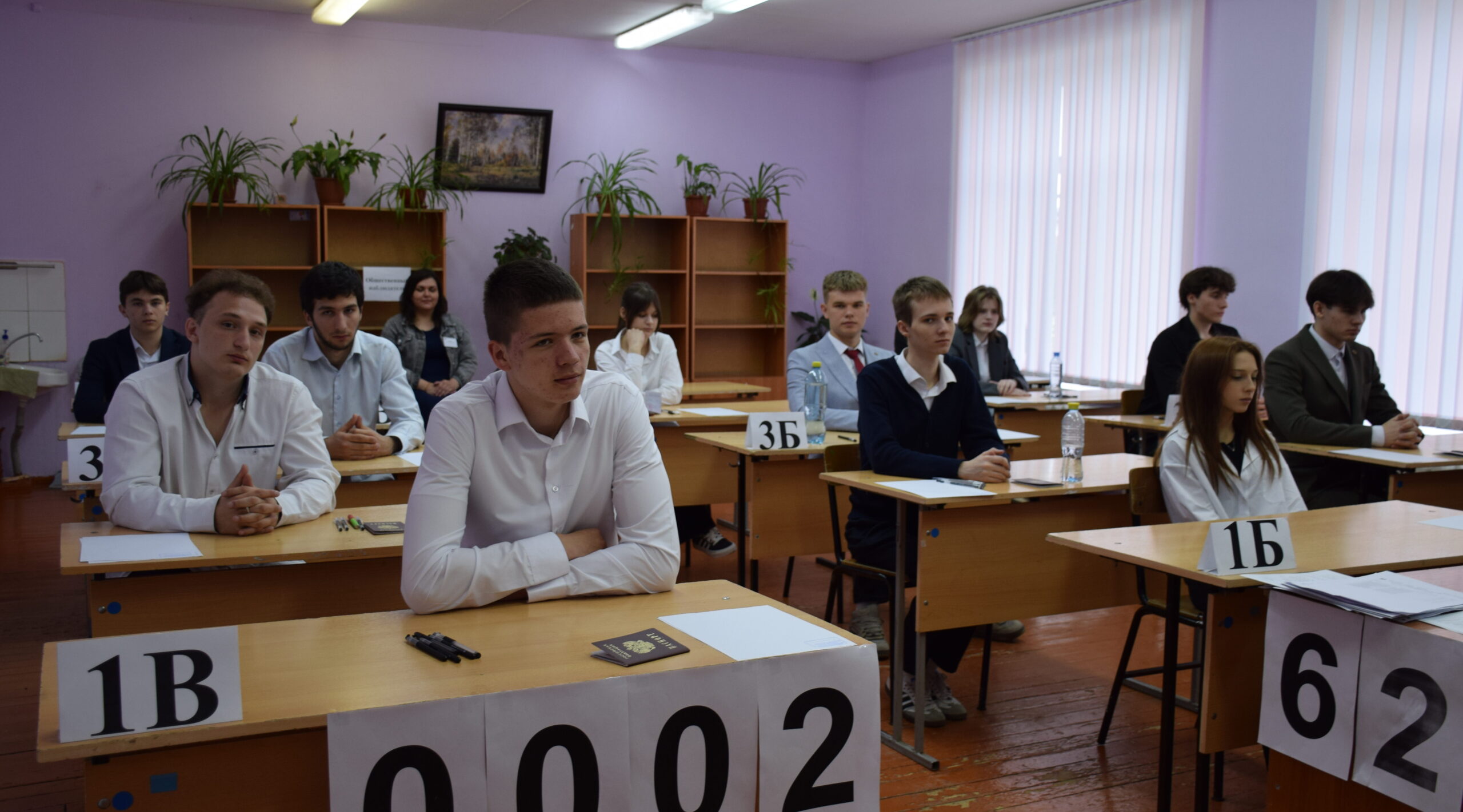 Климовские выпускники сдают экзамены