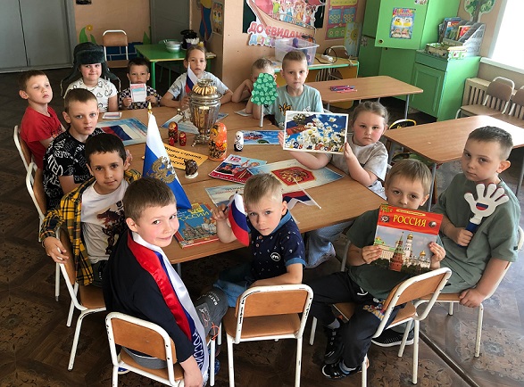 С юными климовчанами говорили о важном