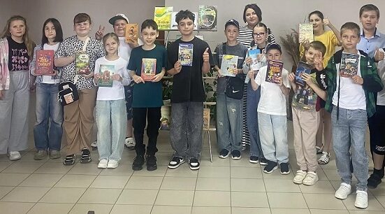 О современных писателях — юным климовчанам