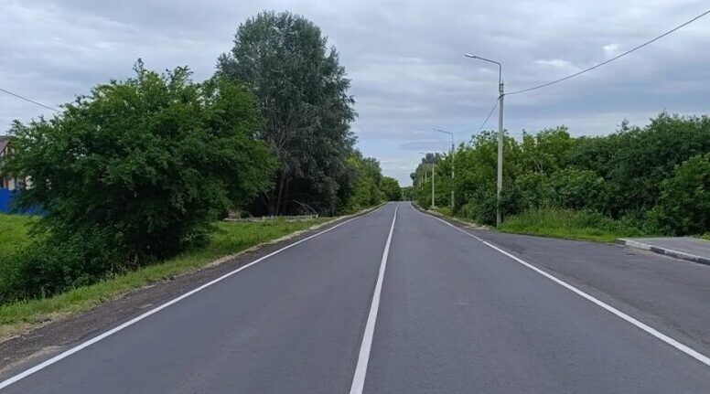 В Севском районе Брянской области отремонтировали участок дороги по нацпроекту