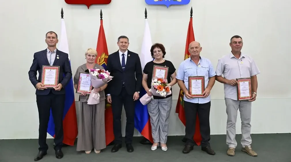 На Брянщине сегодня празднуют День строителя.