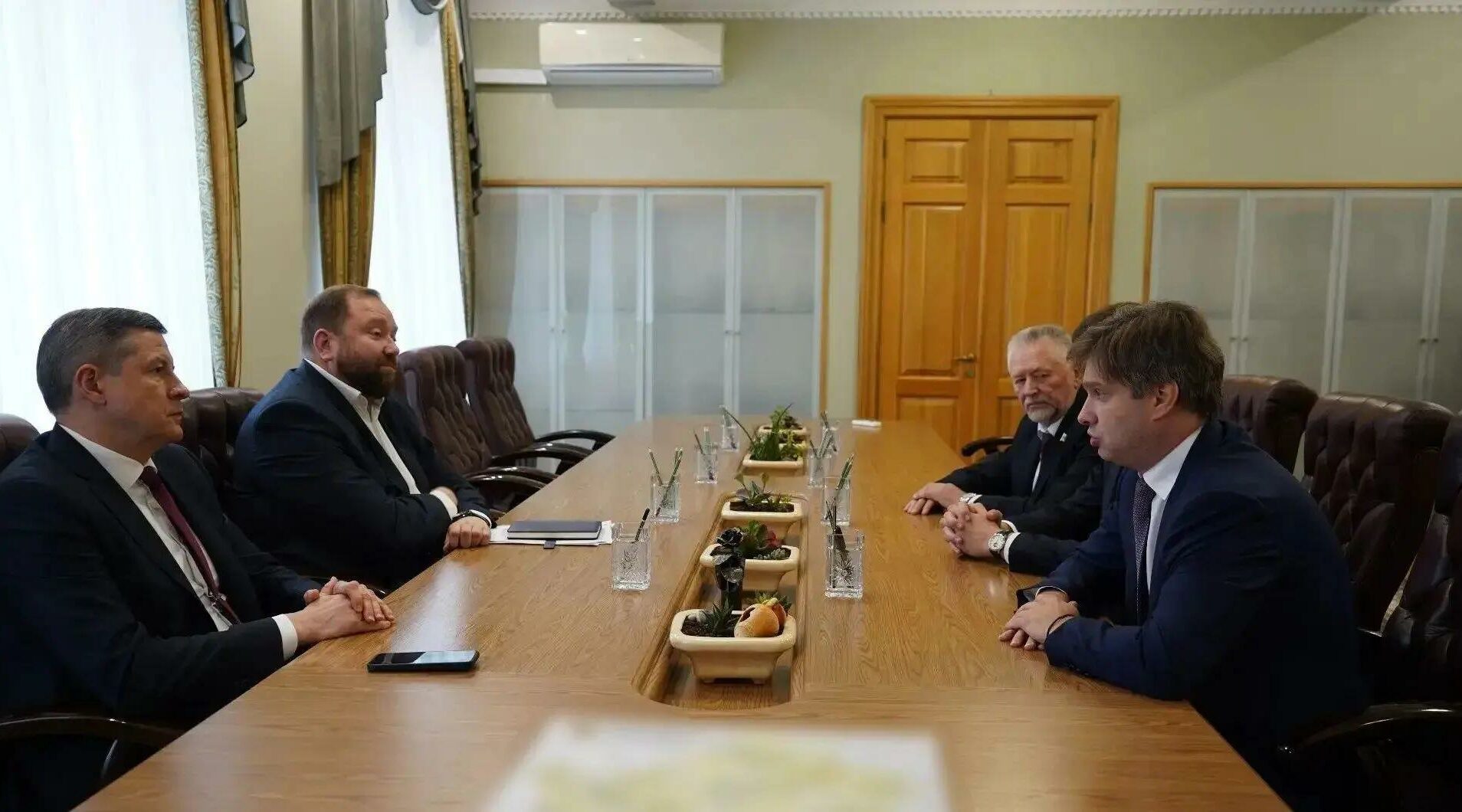 В Брянской области обсудили развитие промышленного потенциала региона